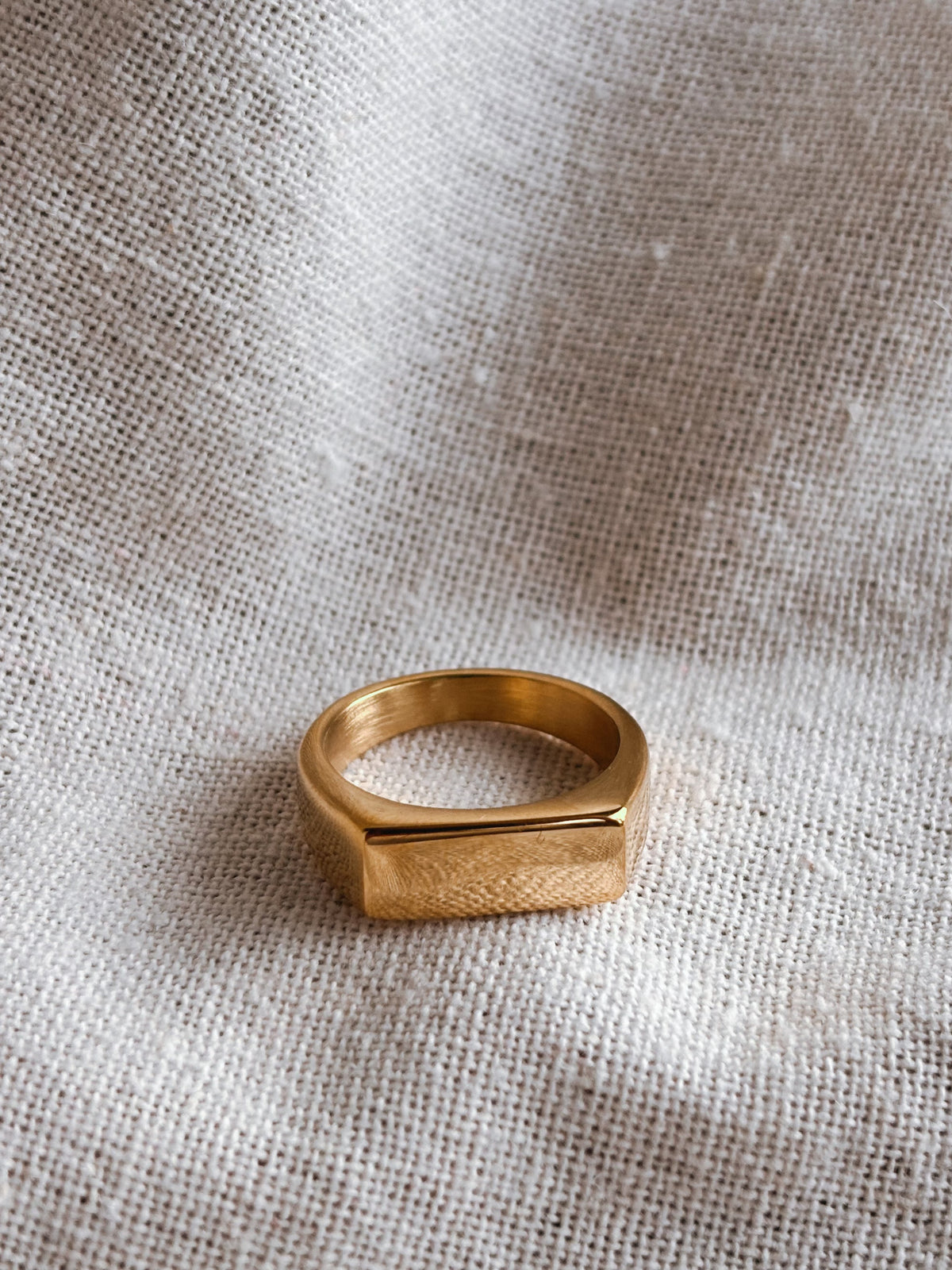 Siegel Ring rechteckig Gold (auch mit Gravur erhältlich)