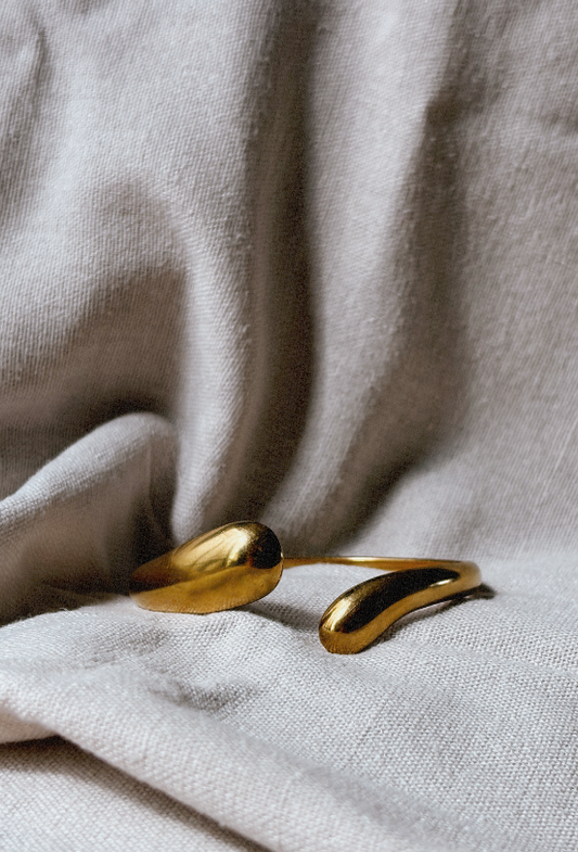 LINDA Armschmuck | Bracelet Gold