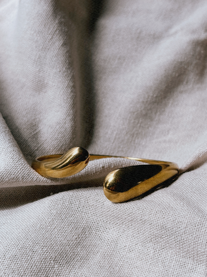 LINDA Armschmuck | Bracelet Gold