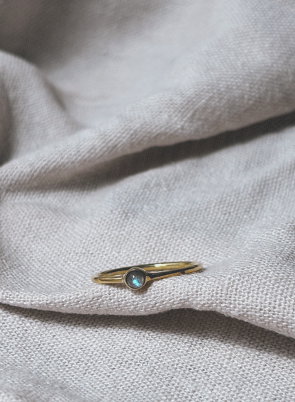 RENA Labradorit Ring Gold