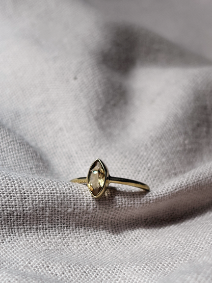 EMIA Citrin Ring Gold