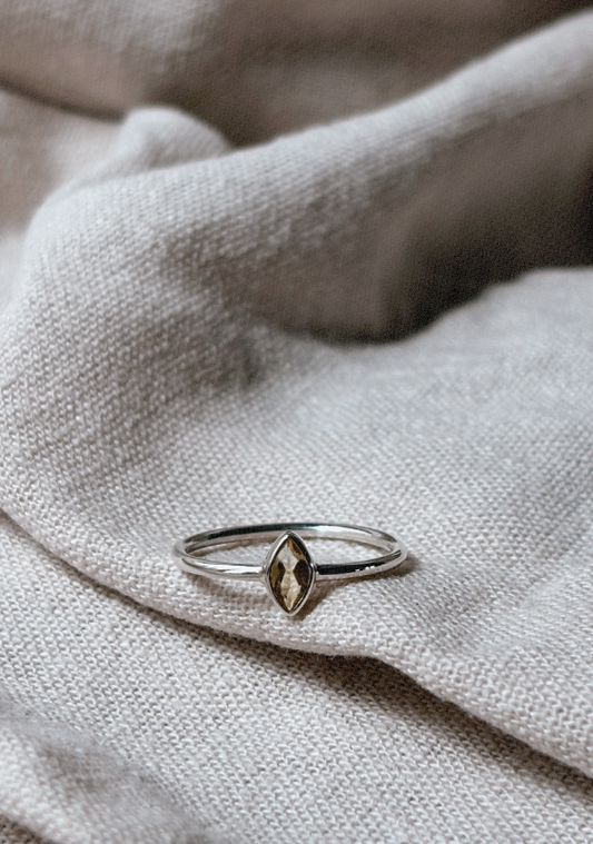 EMIA SMALL Citrin Ring Silver