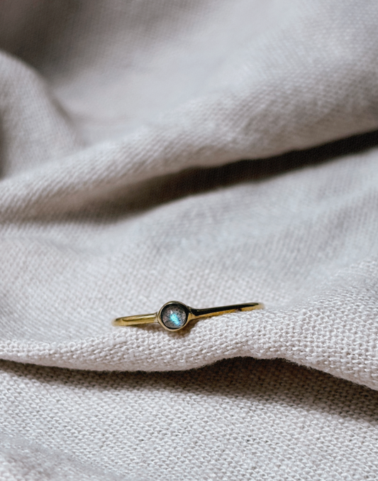 RENA Labradorit Ring Gold