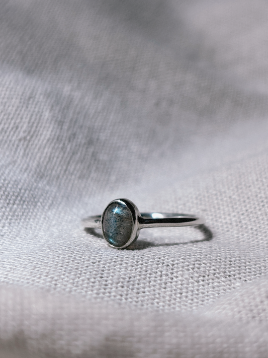 INDAH Labradorit Ring Silver