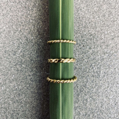 ISTA twisted Ring Gold - The Santai Collection