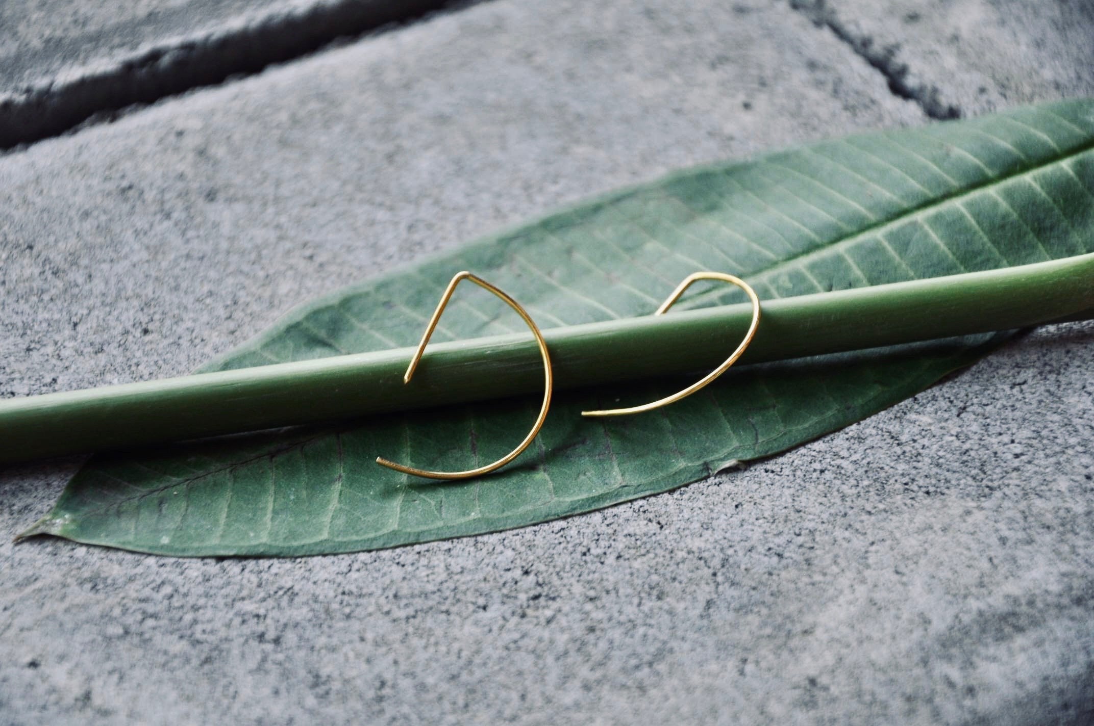LIN Ohrring | Earring Gold - The Santai Collection