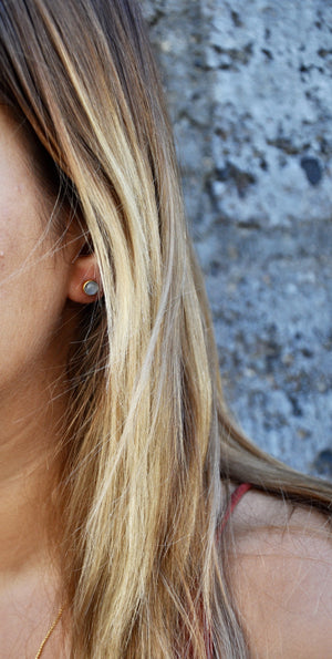 MILA Mondstein Ohrring | Earring Gold - The Santai Collection