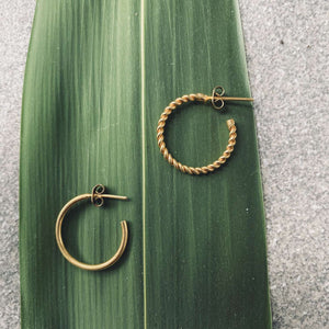 YULI small Ohrring | Earring Gold - The Santai Collection