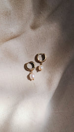 TIARA Ohrring Perle | Earring Pearl Gold