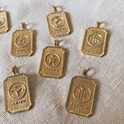 ZODIAC. Collection TAURUS | STIER Halskette | Necklace Gold | Sternzeichen Kette