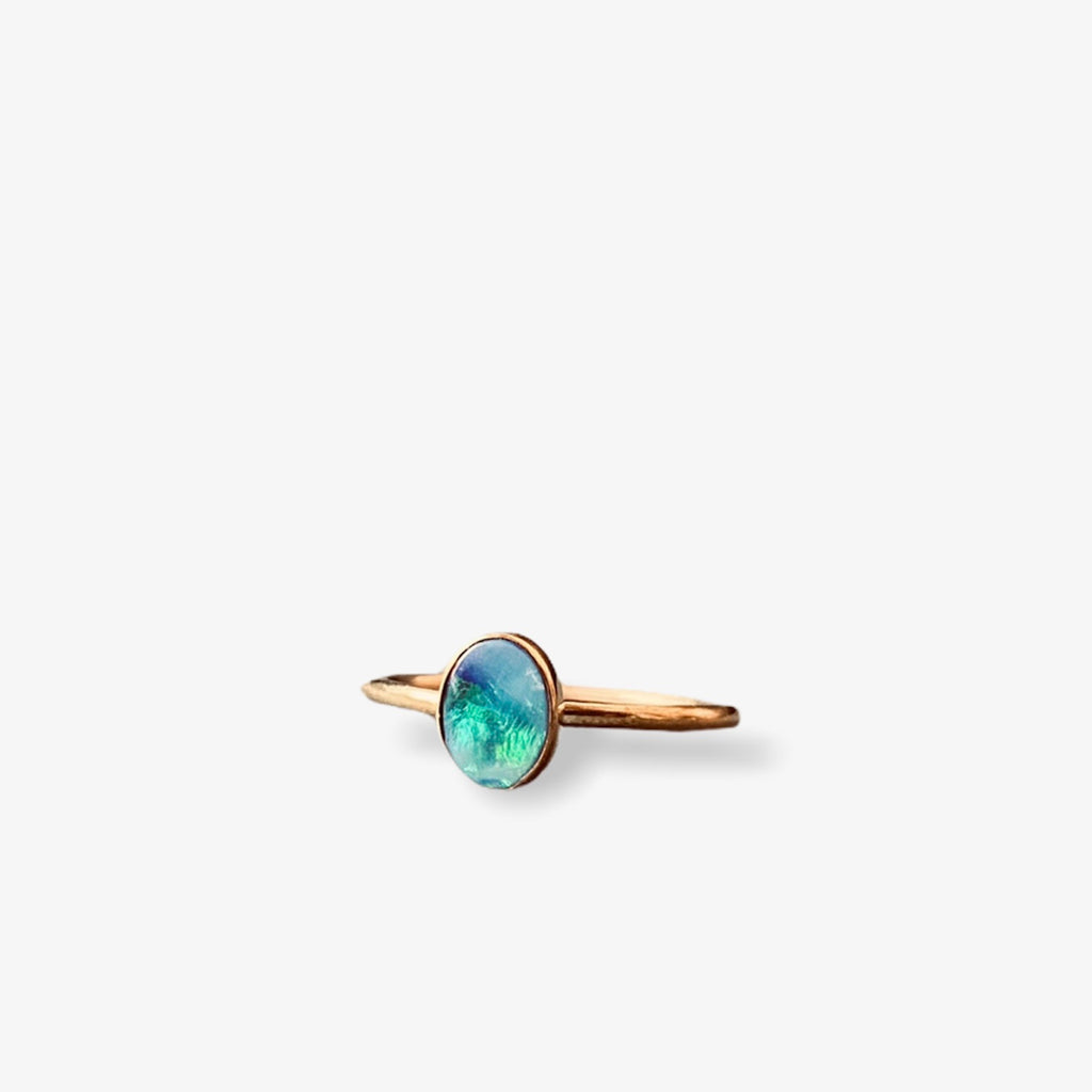 INDAH Australischer Opal Ring Gold