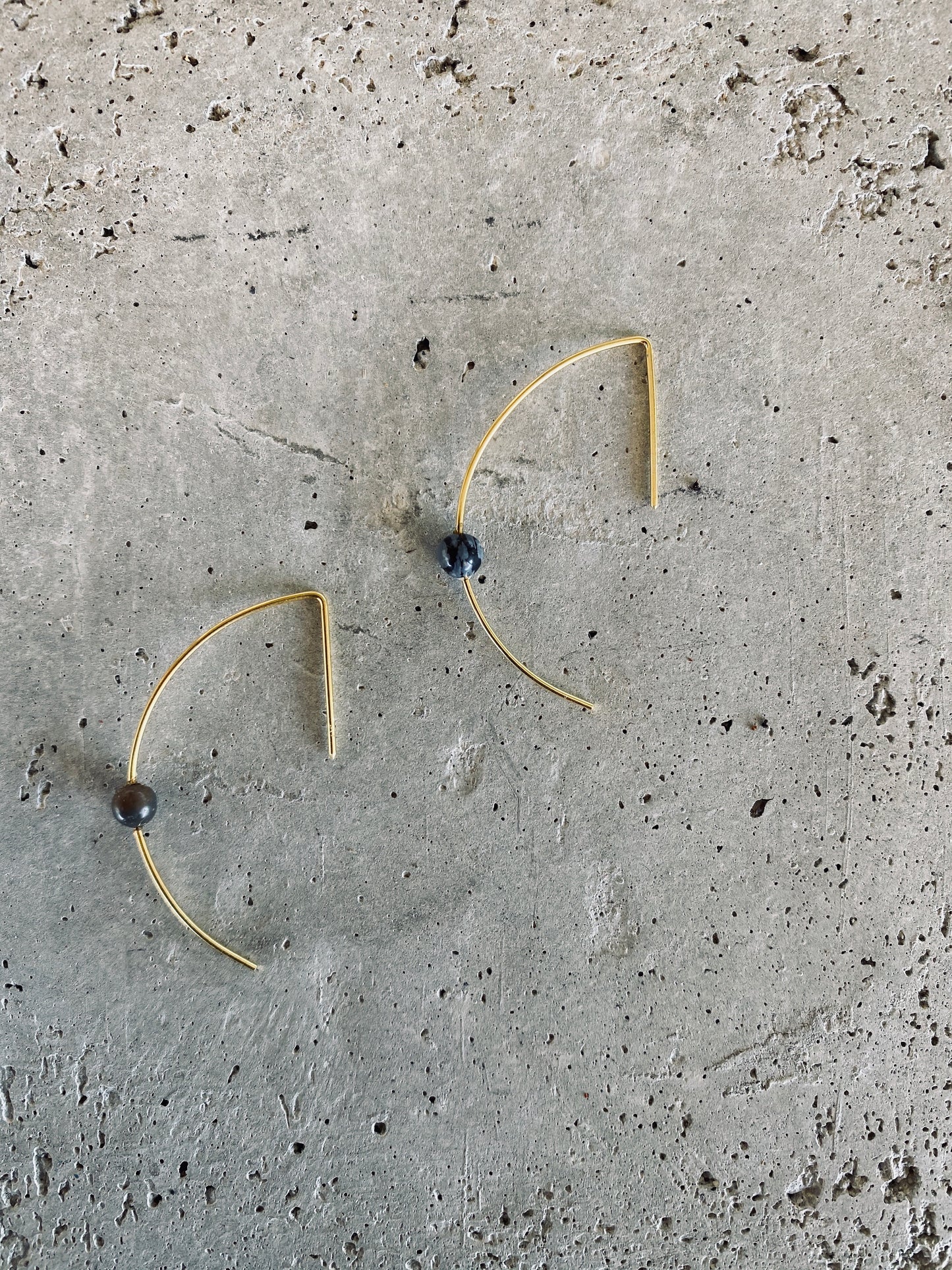 LIN Ohrring mit Stein | Earring Gold