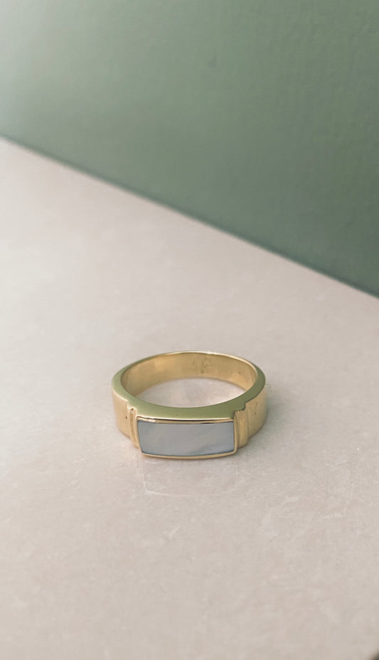 HABIBI Perlmutt Ring Gold